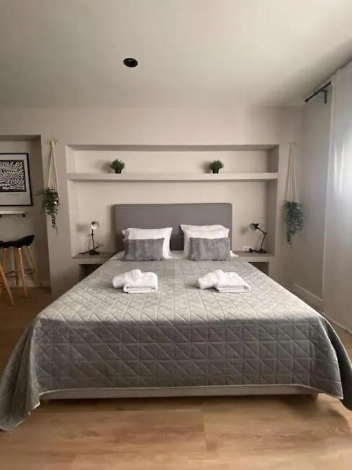 Studio Next To Campus & Hospitals-Thessaloniki Apartment